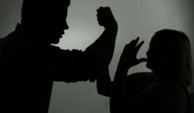 Kapen për një sekret familjar, çifti kosovar e bëjnë për spital njëri-tjetrin