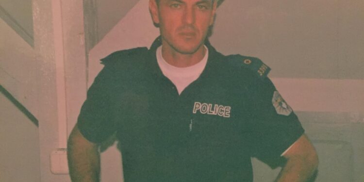 Jep dorëheqje zyrtari i lartë i Policisë së Kosovës, shkon në Itali për të punuar ndërtimtari!