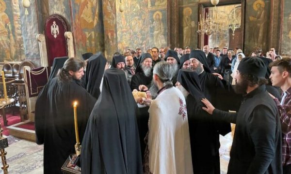Ky është kleriku serb që u gjet i vdekur në Kishën Ortodokse në Vushtrri