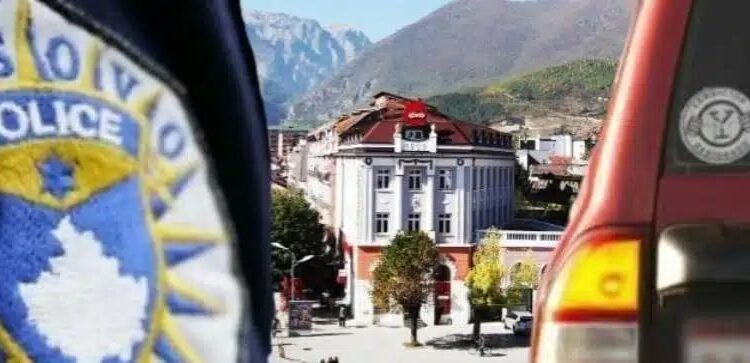 Pejë: Miku e fton dhëndrin në banesë, i hyn dajak bashkë me djem – e bëjnë për spital