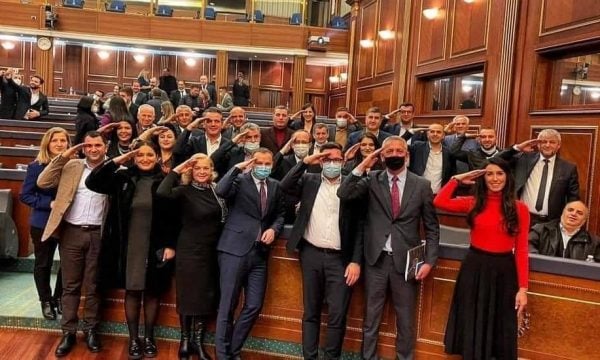 Përveç Abdixhikut, këta janë tre deputetët e LDK-së që u kërcënuan