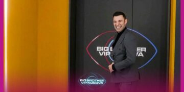 Vedati: Janë liberalizuar vizat, aeroplani me piten e Xhulit do të niset nga Prishtina për në Komoran