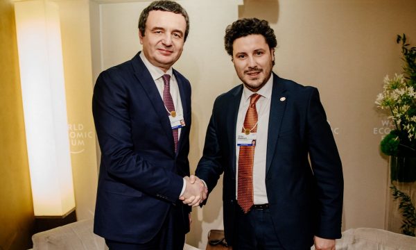 Abazoviq mbështet Kurtin: Asociacioni nuk duhet të krijohet në baza etnike