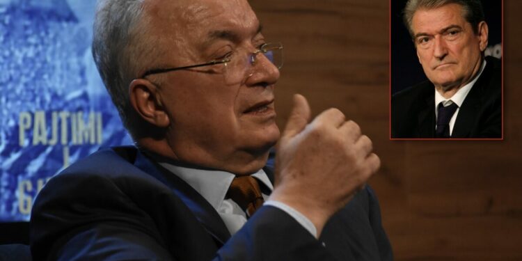 Xhavit Haliti zbulon bisedën me Sali Berishën: Më tha se nëse thehen ligjet, do të merren masa