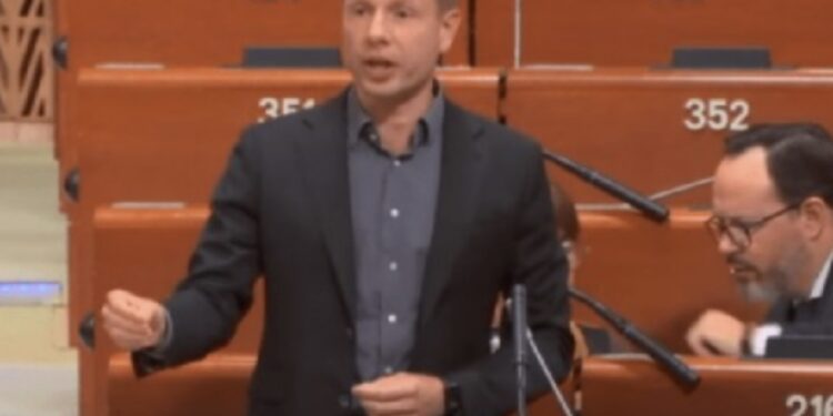 Deputeti ukrainas: Ukraina shumë shpejt do ta njeh Kosovën