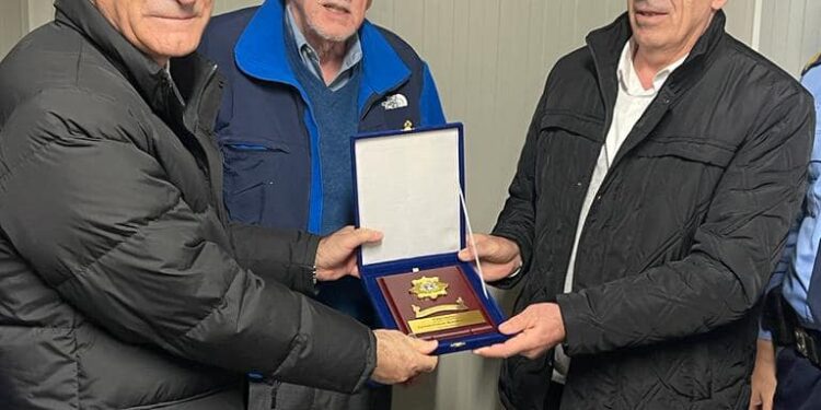 E la mërgimin për UÇK-në, zyrtari policor pensionohet para William Walkerit