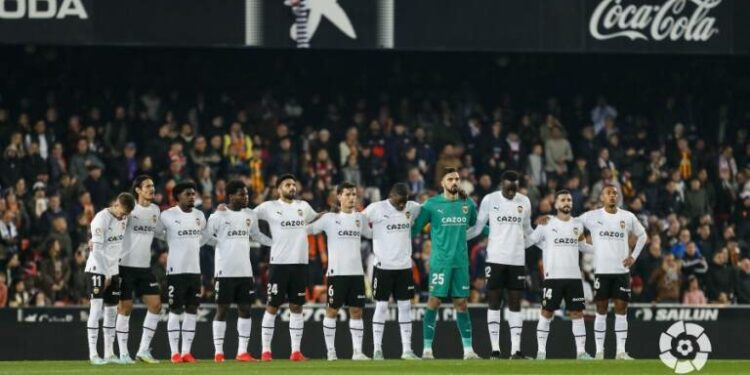 E dhimbshme, një tifoz ndërroi jetë mbrëmë para fillimit të ndeshjes në La Liga