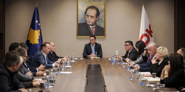 Mblidhet kryesia e LDK-së/ Abdixhiku: Kosovës nuk i duhet një marrëveshje bazë me Serbinë që nuk përmban njohjen