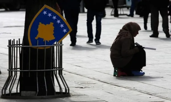 A po rrëshqet Kosova në shtet social?