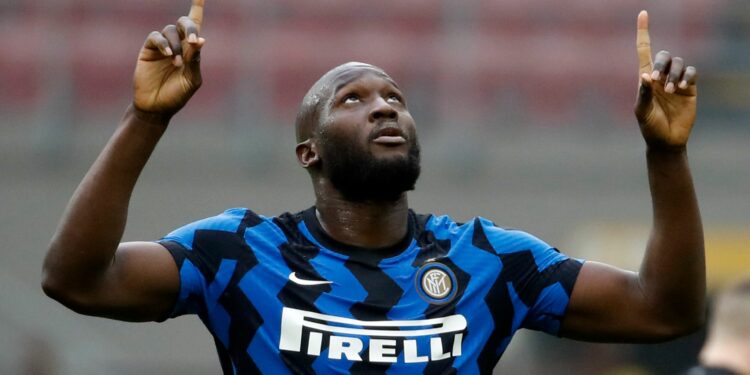 Lukaku i dashuruar me Interin, pranon ulje page vetëm mos të kthehet tek Chelsea