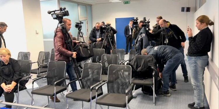 AGK-ja e përkrah bojkotin e sotëm të gazetarëve ndaj Qeverisë