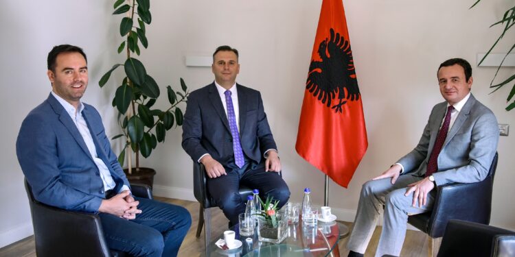 Bajqinovci për aksionet e opozitës: Çkado që po bëjnë ato, i ka bërë LVV-ja