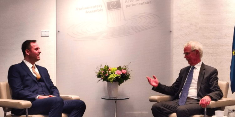 Konjufca takoi Presidentin e Asamblesë Parlamentare të KE-së, bisedojnë për aplikimin e Kosovës