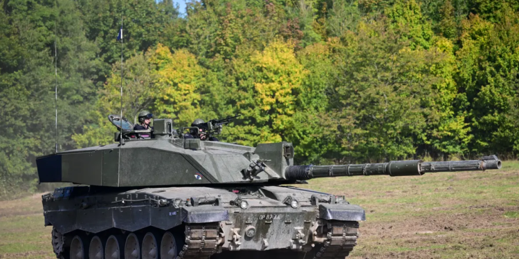 Britania e Madhe do dërgojë tanke Challenger në Ukrainë