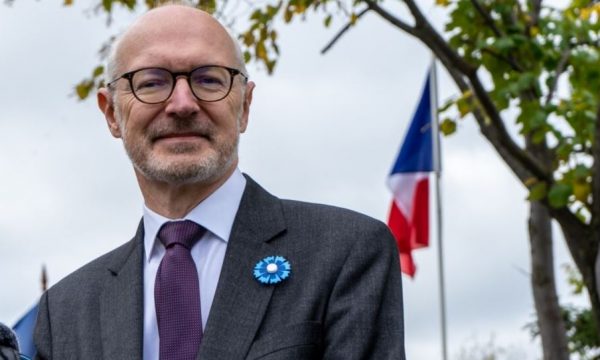 Paralajmërimet për atentat ndaj zyrtarëve të LDK-së, reagon ambasadori francez