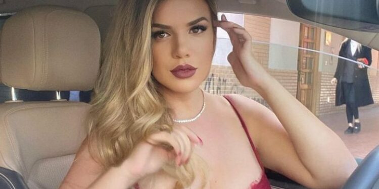 Pushime në Maldive/ Zhvishet Rezarta Shkurta: Po tregoja kush është Rozafa