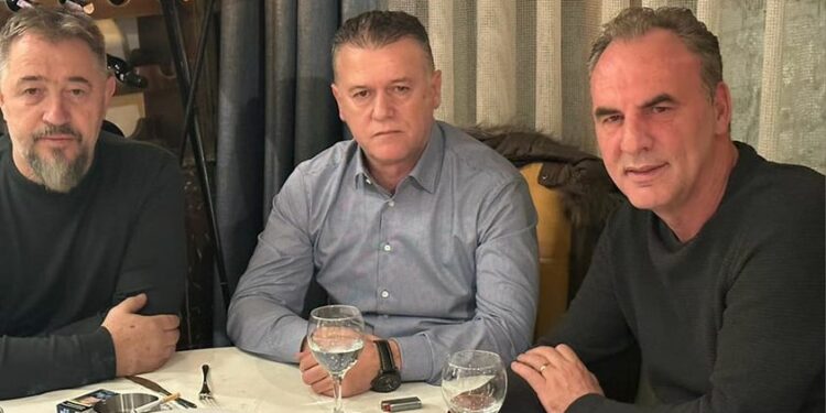 Limaj e Lushtaku s’i ndalin takimet, postimi i fundit nga nënkryetari i Skenderajt