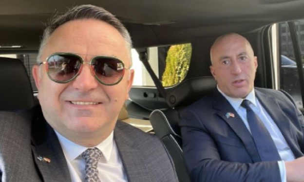 Haradinaj i shoqëruar nga Tahiri në Washington