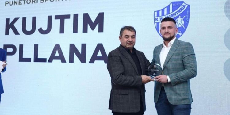 Kujtim Pllana nga Vushtrria shpallet punëtori më i mirë sportiv nga Federata e hendbollit të Kosovës