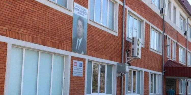 Faji i mungesës së ujit, dje nuk u krye asnjë operacion në Spitalin e Mitrovicës