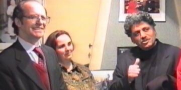 Çfarë i kishte thënë Fejzullahu Rugovës në pritjen që ky i fundit iu kishte bërë artistëve në vitin 1998 (VIDEO)