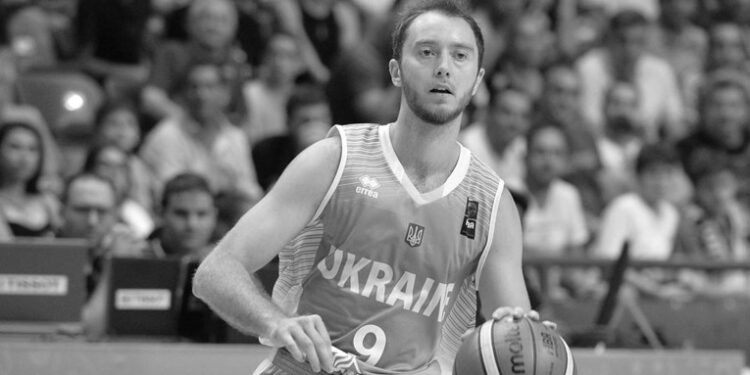 Vdes në moshën 33-vjeçare ish-basketbollisti ukrainas