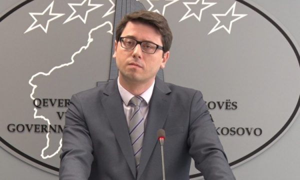 Ministri i Kurtit që merr vetëm 50 për qind të pagës tash e 3 muaj
