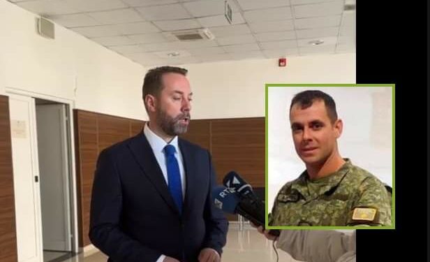 Avokati i Azem Kurtajt: Ai ishte sulmuar me mjete dhe ishte ofenduar nga serbët, gjuajti me armën personale në asfalt