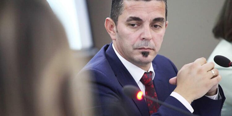 Mentor Shala pas largimit nga RTK: Kjo është hakmarrje ndaj meje, do të merreni me Gjykatën