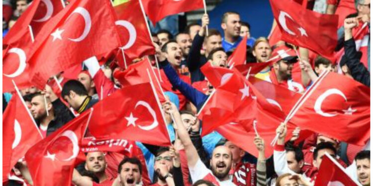 Klubi turk tërhiqet nga garat pasi portieri i tyre vdiq nga tërmeti shkatërrues