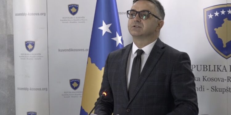AAK me rezolutë tenton ta rrit vlerën e koeficientit të pagave