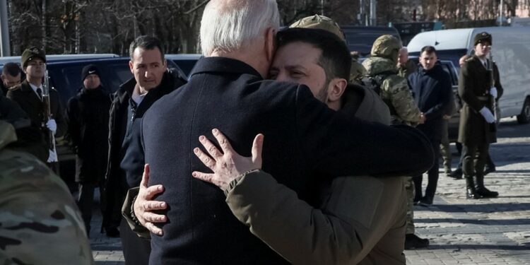 “Kievi ka rrëmbyer një pjesë të zemrës sime”, Biden flet pas vizitës në Ukrainë