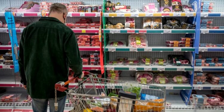 Për një vit çmimet e konsumit në Kosovë u rritën për 12.1%