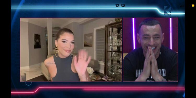 Kejsi thyen heshtjen: Jam shumë mirë, mos flisni më për shëndetin tim, ty Stres të uroj fitore (VIDEO)