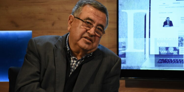 Klosi: Luftën e hapi UÇK-ja, ata vendosën të luftonin me një nga ushtritë më të mira në rajon
