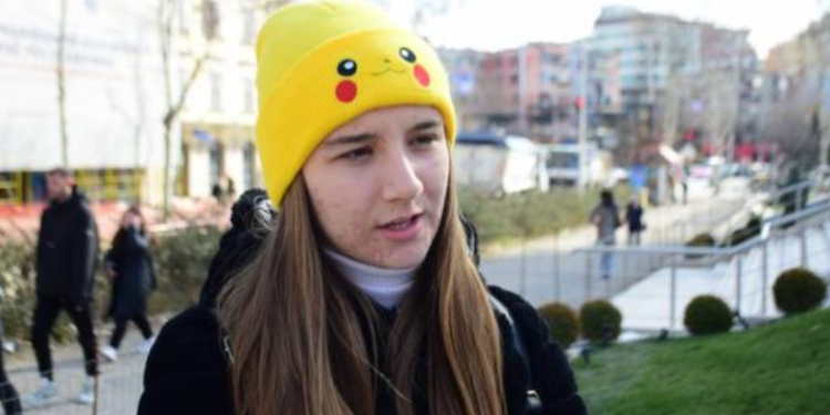 Gjest për t’u duartrokitur nga studentja shqiptare: Jep paratë e bursës për të prekurit nga tërmeti në Turqi