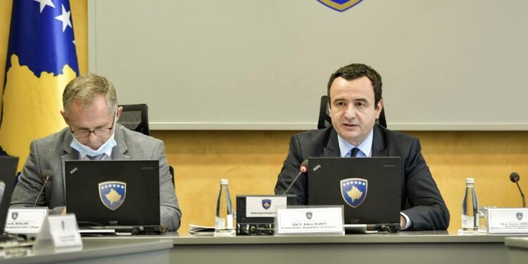 Bislimi për planin që Kurti u pajtua dje: Më shumë i afrohet pozicionit të Serbisë