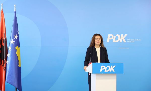 Çitaku thotë se të hënën Kurti do ta nënshkruajë Asociacionin