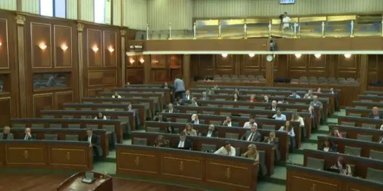Mungon kuorumi për marrëveshjen ndërkombëtare, LDK kundër e LVV nuk merr pjesë në votim