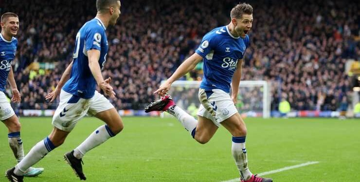 ean Dyche e nis me fitore aventurën te Evertoni, ndërpret serinë pa humbje të Arsenalit