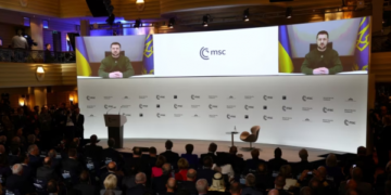 “S’ka rrugë tjetër”, Zelensky përsërit thirrjet për avionë luftarak