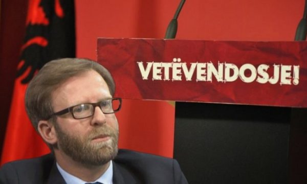Një parti kundër Haki Abazit, nesër propozojnë shkarkimin e tij në Kuvend