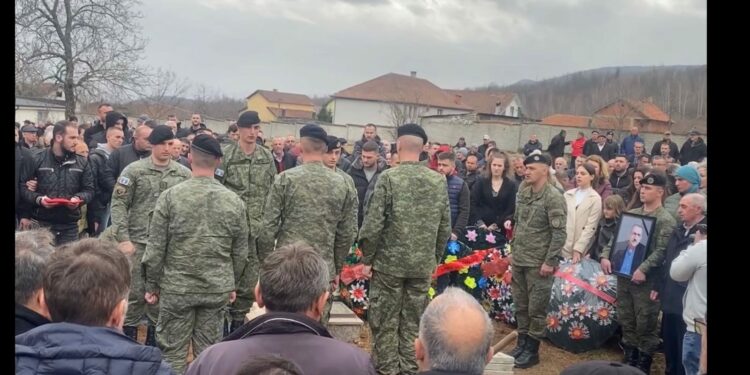 I jepet lamtumira e fundit Bilall Hadërgjonajt, pajtohen dy familjet