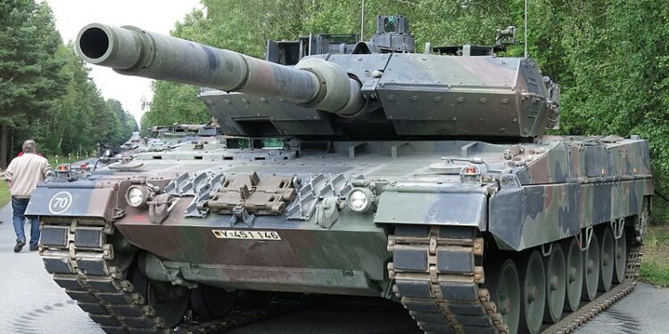 “Shumica e gjermanëve” e konsiderojnë dërgimin e armëve në Ukrainë si përfshirje në luftë