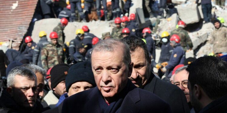 Turqia në kaos, Erdogan: Shpresoj se do t’i kapërcejmë këto ditë të vështira