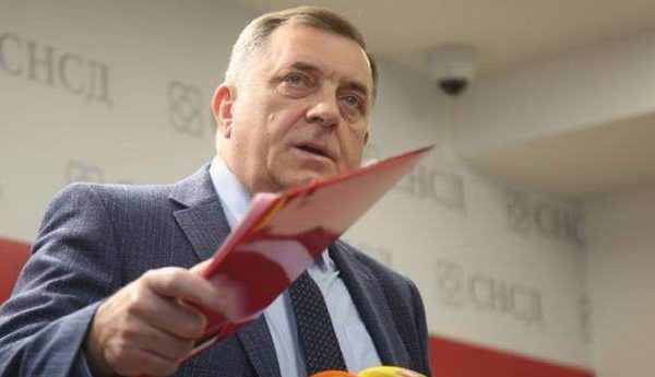 Dodik bllokon çdo mundësi për lëvizje pa viza në mes të Kosovës dhe Bosnjës