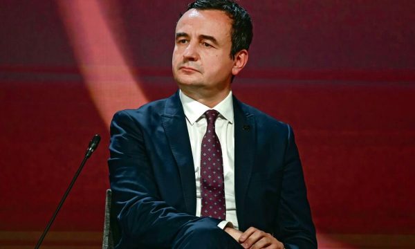 Pse Albin Kurti kishte refuzuar të dilte nga burgu më 2001, Jovanoviq zbulon bisedën me të në Nish