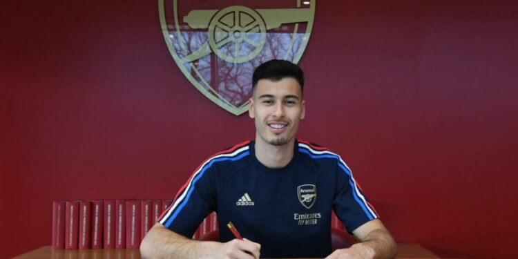 Arsenal vazhdon kontratën me Martinelli-n deri në vitin 2027