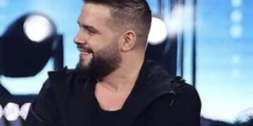 “Mos e merr personale”, me kë e ka Flori Mumajesi?