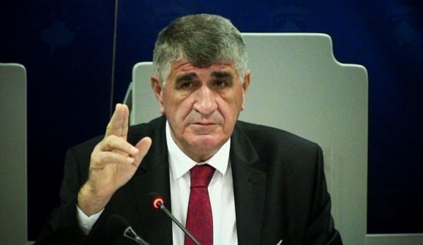 Ish-prokurori Hoxha: Ekspertiza tha se Astriti u vetëvra, nëse VV-ja ka tjetër version le ta publikojë